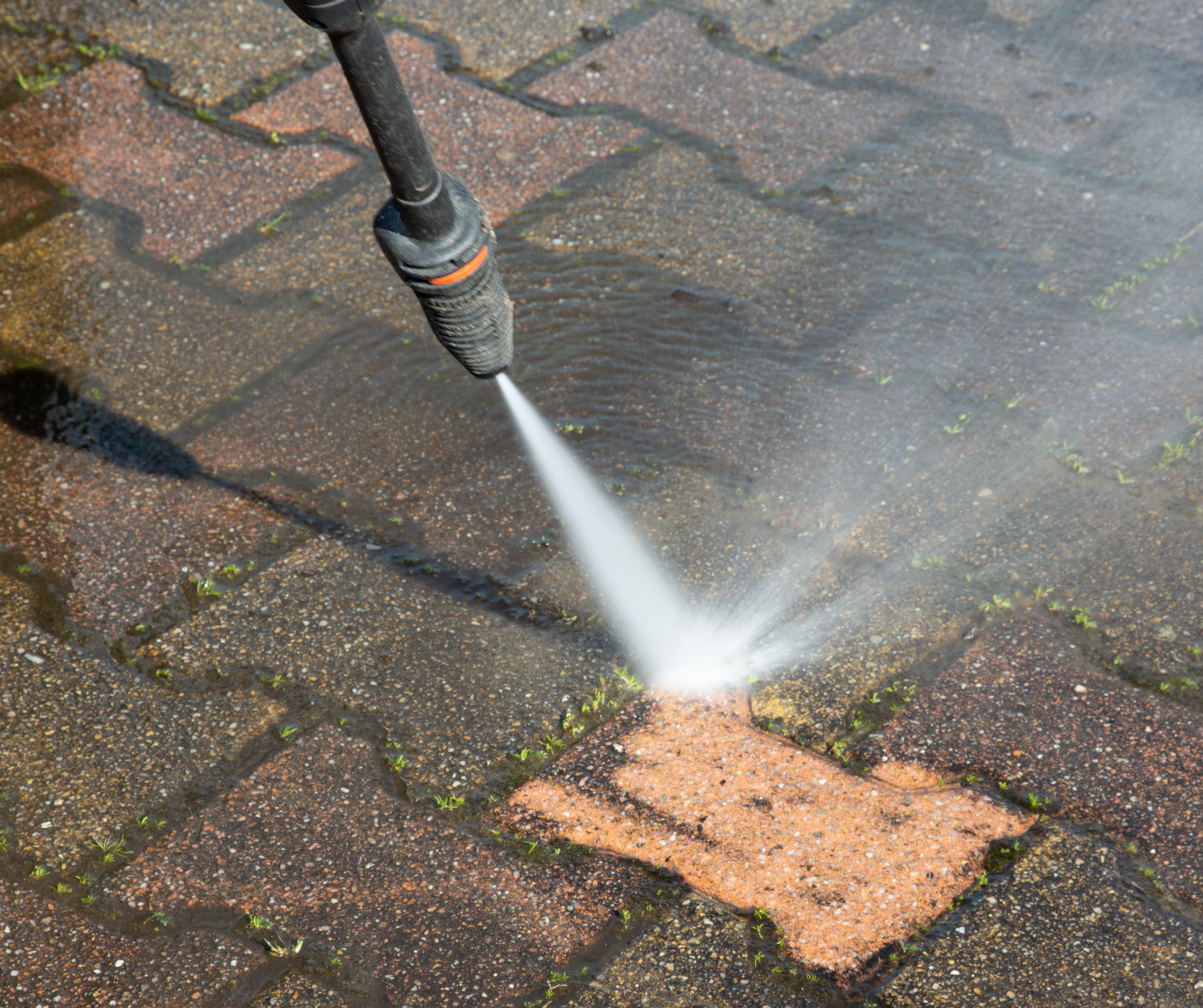 sidewalk pressure washing